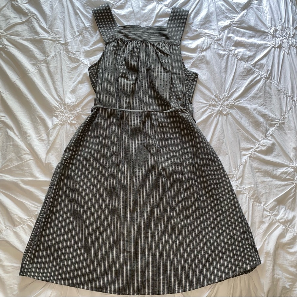 DONATED Universal Thread Grey shift apron dress sleeveless tie waist Size M